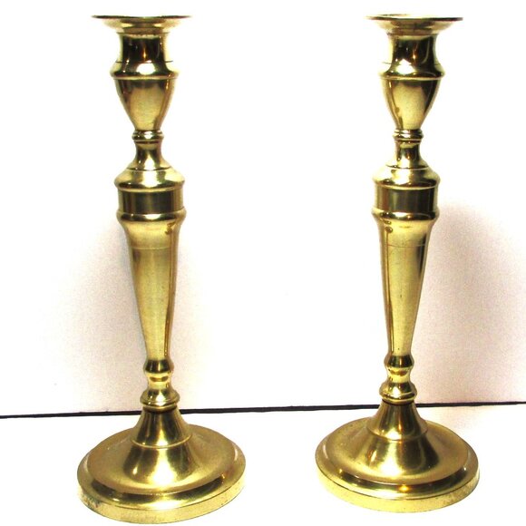 Pair Of Brass Candlesticks Colonial Revival Made In Japan MCM Home Decor - Picture 1 of 10